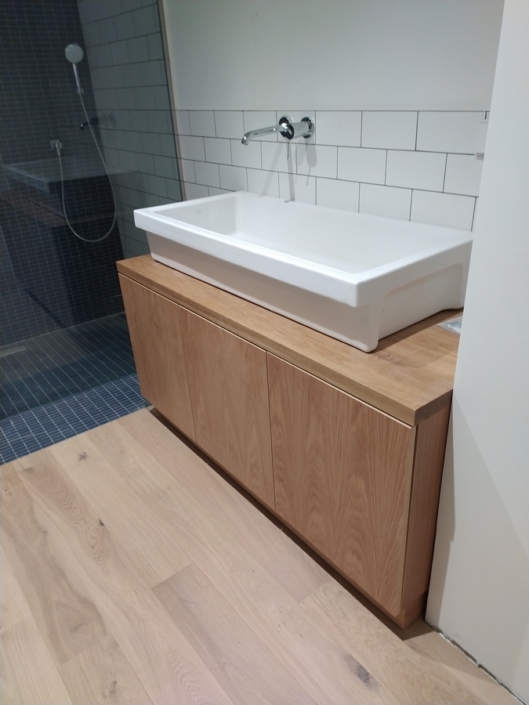 Carpintería en Cantabria Muebles a medida baño